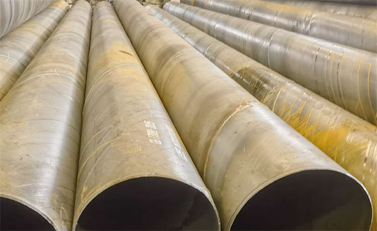 1000mm鋼立柱，3200mm螺旋管，煙囪螺旋管，鋼材場(chǎng)給水鋼管