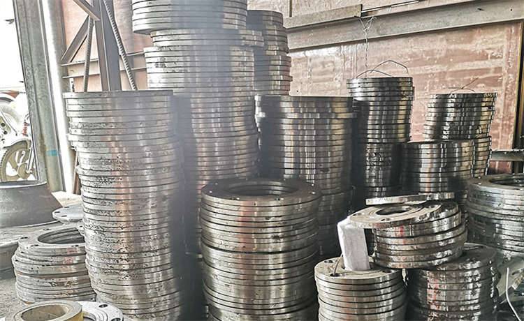 529-6螺旋鋼管，1524-12mm螺旋鋼管，鋼材場螺旋管生產(chǎn)廠家，鋼材場供水螺旋管