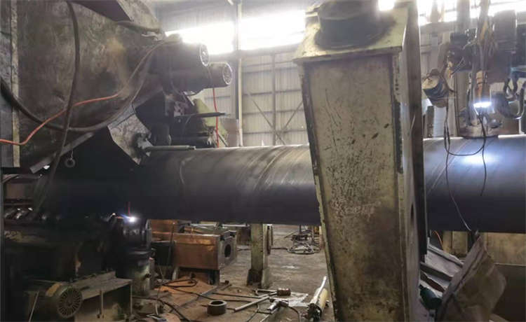 2020-10-12-14-16mm螺旋鋼管，防城港1100mm螺旋焊管，鋼箱梁工字鋼，排水防腐鋼管廠家