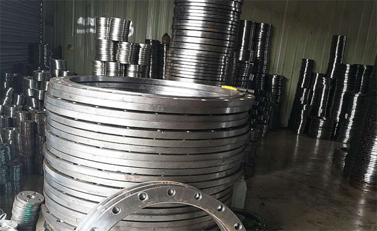 219mm螺旋管 219mm螺旋管，佛山鋼材場(chǎng)污水處理螺旋管，1300供水鋼管，有沒(méi)有加工鋼護(hù)筒的