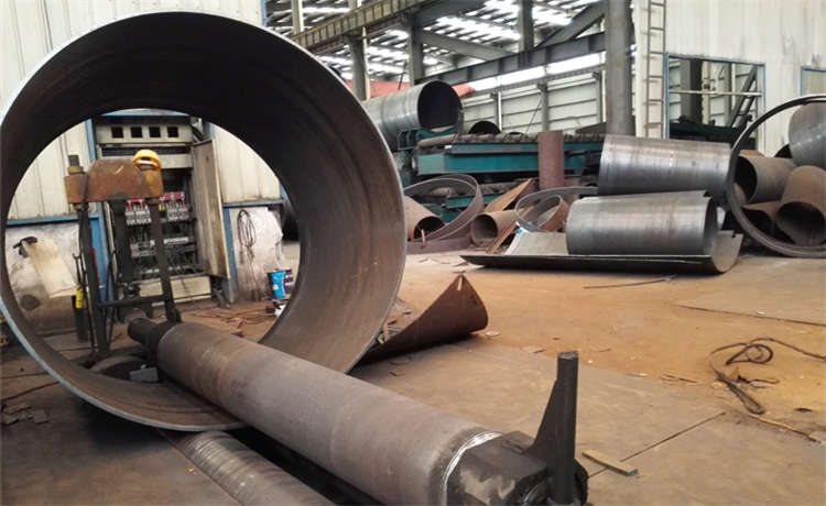 325-10mm螺旋管，1000-16螺旋管，377螺旋鋼管多少錢一米，鋼材場打樁鋼護(hù)筒