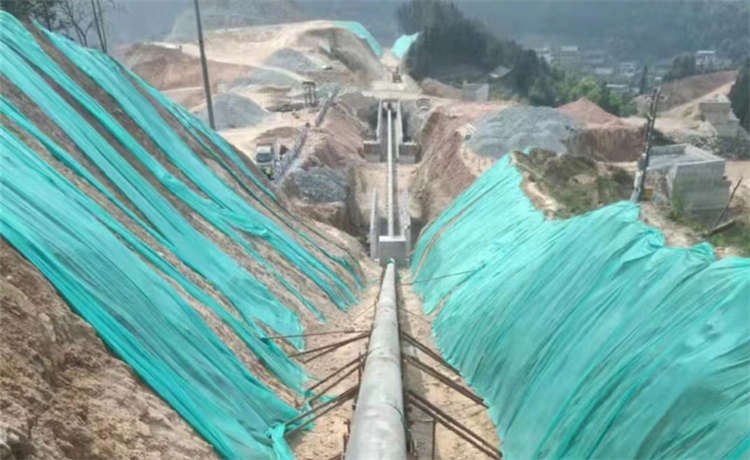 850 兩油一布防腐螺旋管，東莞dn2100螺旋管，2220-10-12-14-16-18mm螺旋鋼管，空調(diào)通風(fēng)鋼管廠家