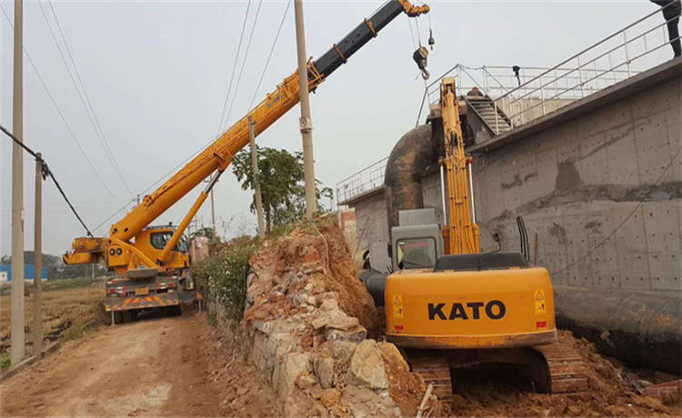 珠海720mm螺旋管，2100mm螺旋焊管，鋼材場熱浸鋅角鋼，1420螺旋管廠家