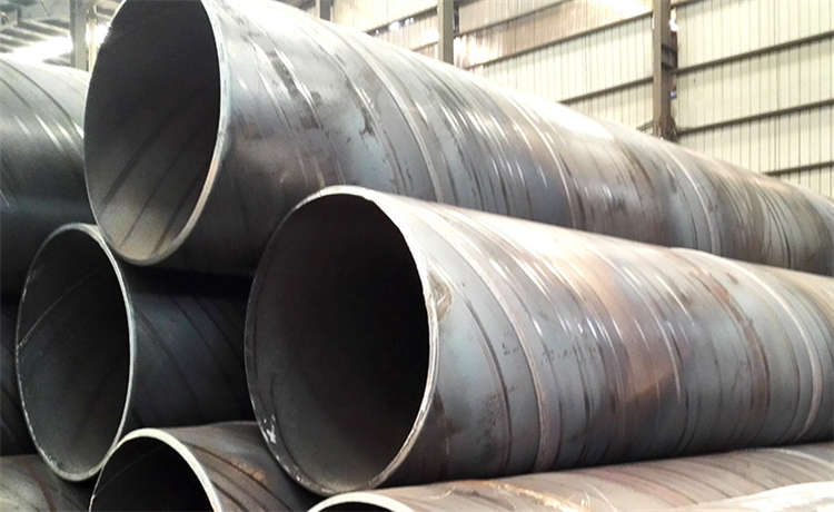 有沒有加工鋼護(hù)筒的，鋼護(hù)筒廠家，內(nèi)徑2400螺旋鋼管，660mm螺旋管