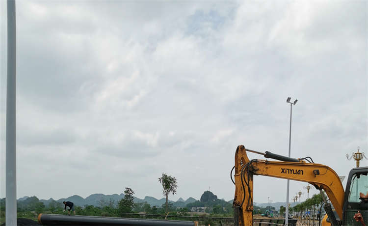 1000mm鋼管樁，清遠(yuǎn)鋼鐵場螺旋鋼管今日報(bào)價(jià)，820供水防腐螺旋管，鋼材場錳板批發(fā)