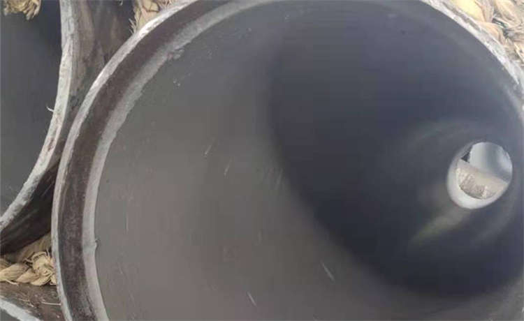 D720mm螺旋管，dn600mm螺旋鋼管，鋼材場(chǎng)槽鋼批發(fā)，2820螺旋管廠家