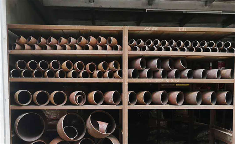 鋼材場(chǎng)排水螺旋鋼管，2150mm打樁鋼護(hù)筒，529-10螺旋焊管，800螺旋焊管