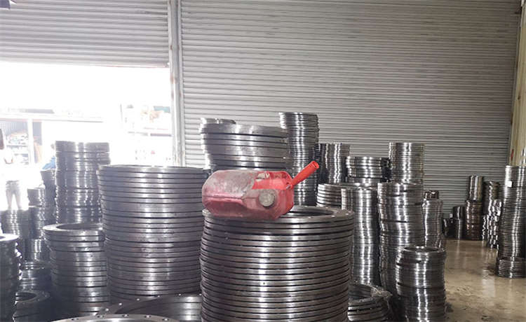 來(lái)賓外徑1220mm螺旋管，dn2200螺旋管，813mm螺旋管，知名鋼管生產(chǎn)廠家