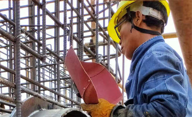 dn1800mm螺旋焊管，762mm螺旋管，530螺旋鋼管，920mm給水螺旋管